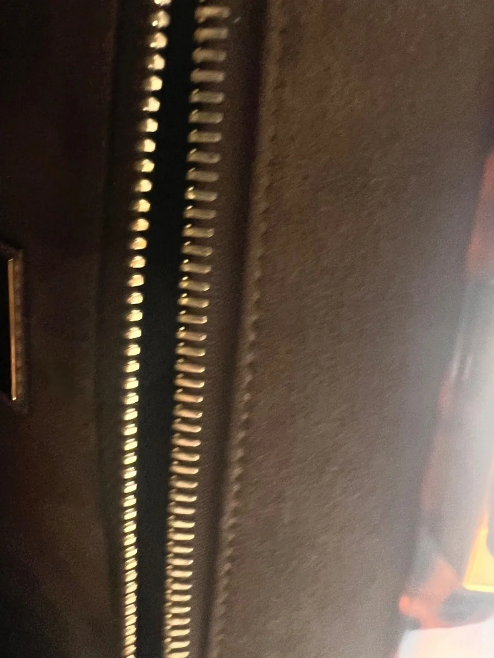 Pre Loved Fendi Peekaboo handbag